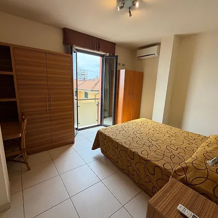 Residenza La Signora Vista Mare Con Ascensore