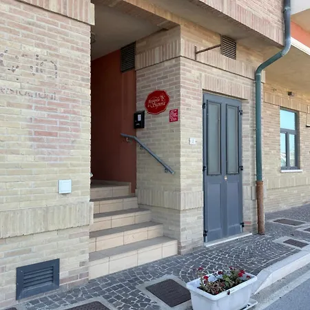 Residenza La Signora Vista Mare Con Ascensore 公寓